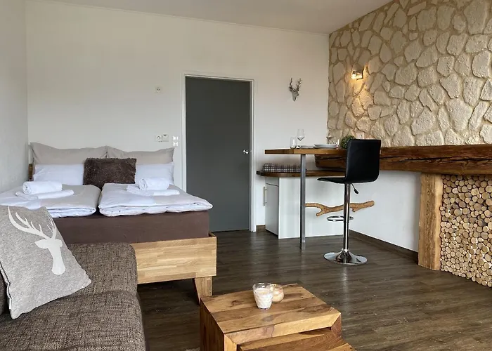 Alpine Studio Apartment By Aa Holiday Homes