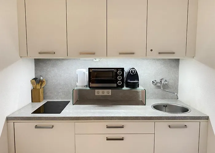 Alpine Studio Apartment By Aa Holiday Homes